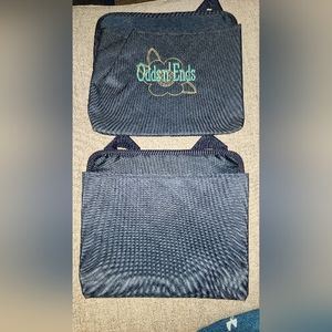 2 Thirty-One On Snap Pockets Blue No Flaws Barely Used Odds N Ends Embroidered 1